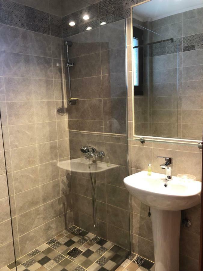 Blue Thea Luxury Villa In Afitos Zewnętrze zdjęcie
